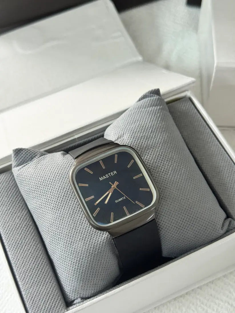 Hight Quality Watch Free Delivery Limited Time offer